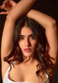 kavya thapar 3